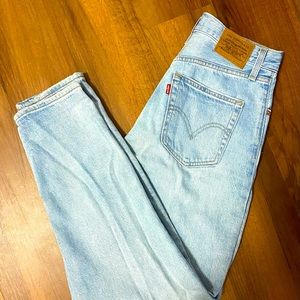 Levi’s High Loose Taper Jeans